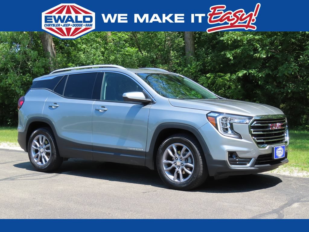 Used 2024 GMC Terrain SLT w/ Infotainment Package II