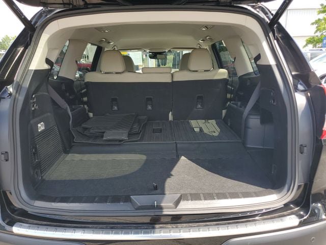 Used 2023 Subaru Ascent Limited AWD/4WD image 10