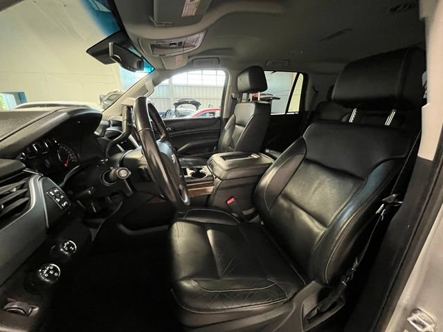 Used 2019 Chevrolet Tahoe LT w/ Off-Road Package AWD/4WD image 21
