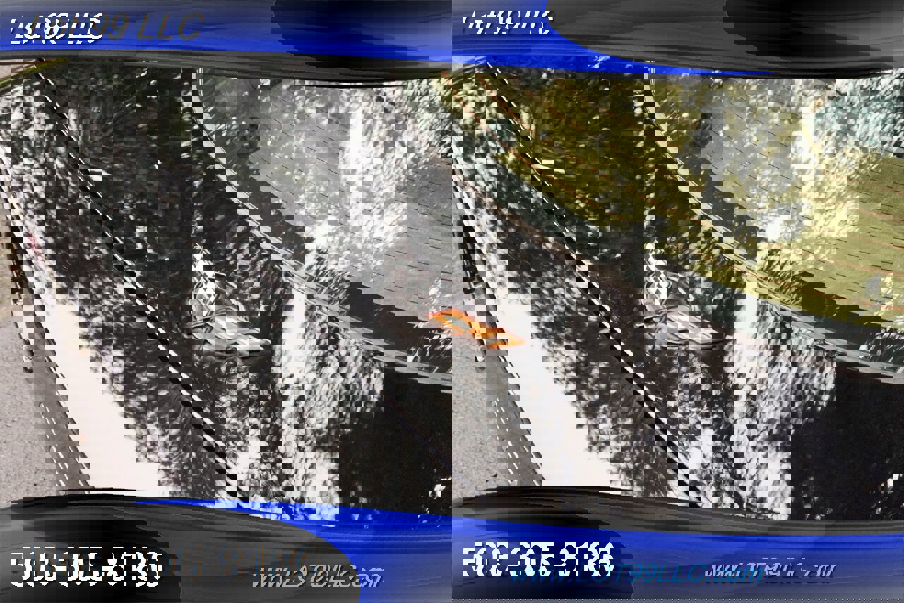 Used 2004 Chevrolet Corvette Coupe w/ Preferred Equipment Group image 30