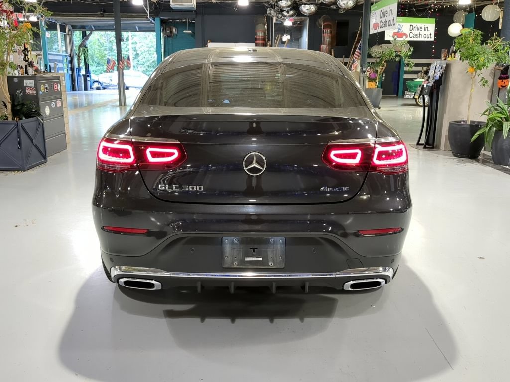 Used 2021 Mercedes-Benz GLC 300 4MATIC Coupe image 8