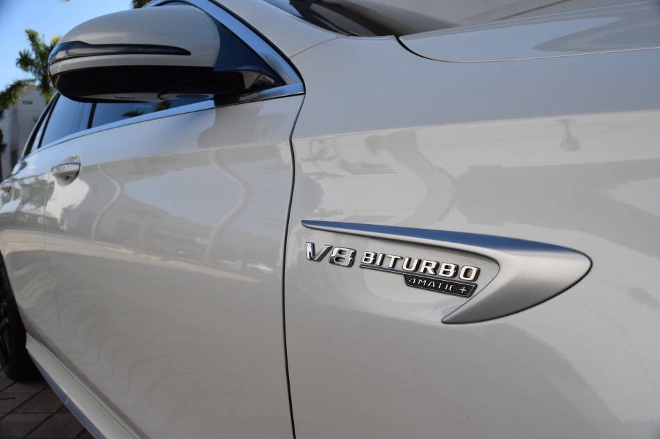 Used 2018 Mercedes-Benz E 63 AMG S image 32