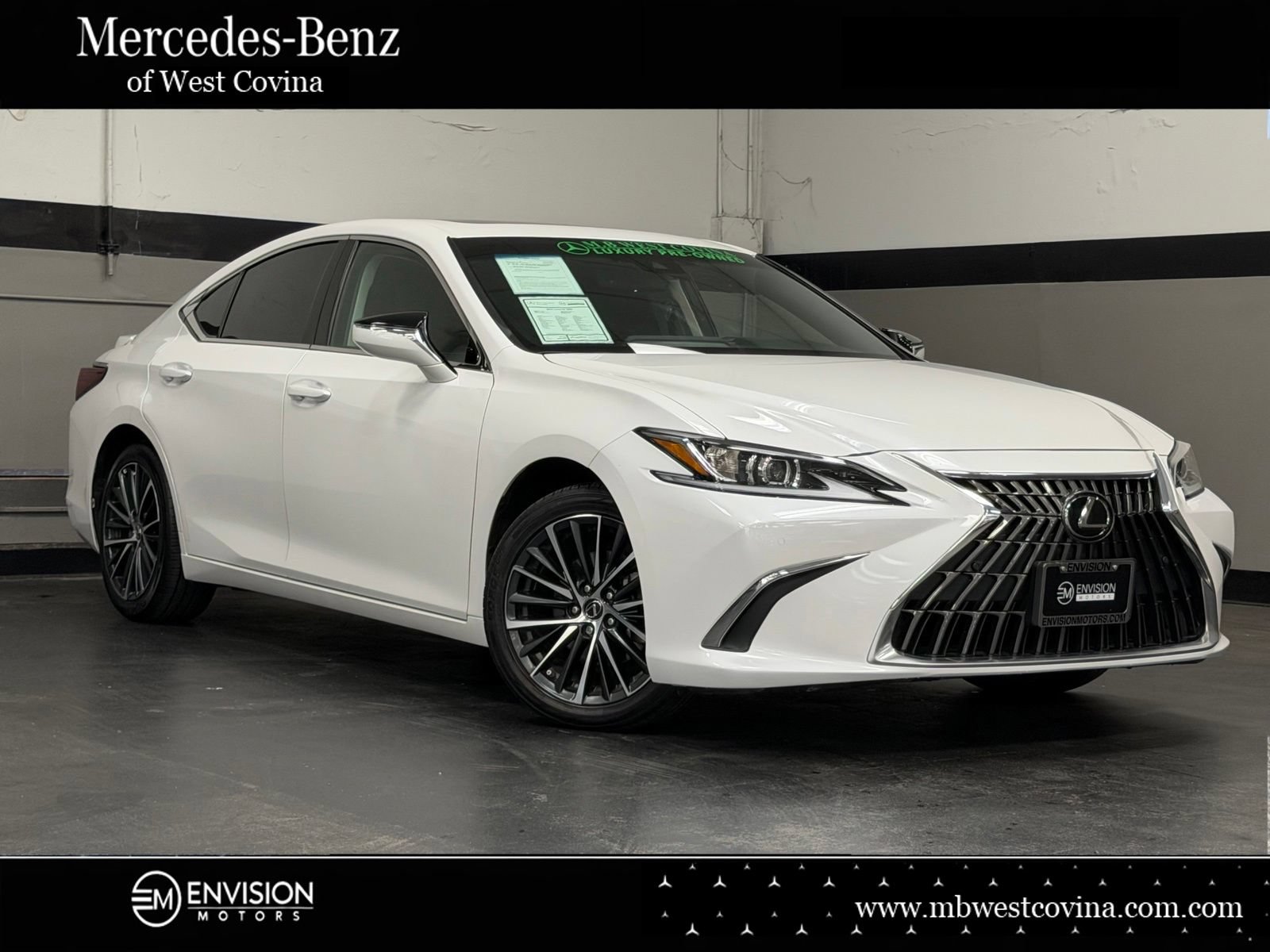 Used 2024 Lexus ES 300h w/ Premium Package
