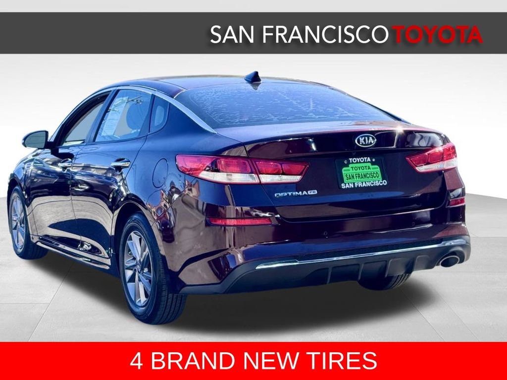 Used 2020 Kia Optima LX image 2