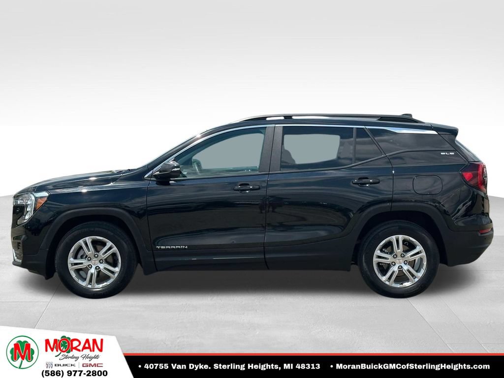 Certified 2023 GMC Terrain SLE w/ Driver Convenience Package FWD image 2