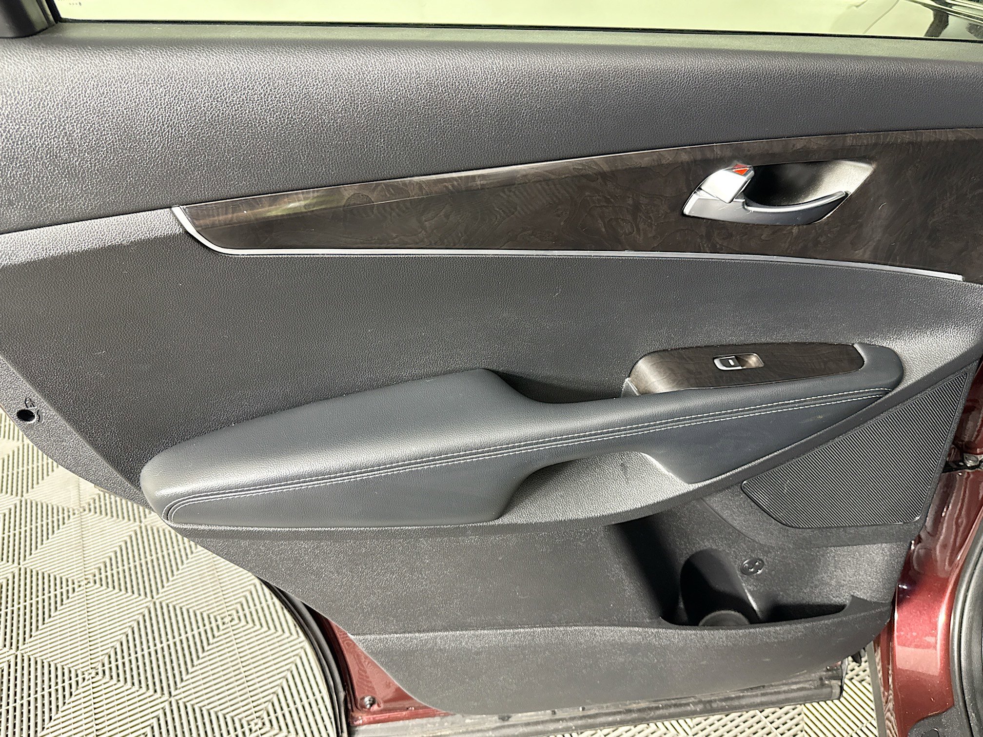 Used 2017 Kia Sorento LX w/ LX Convenience Package AWD/4WD image 25