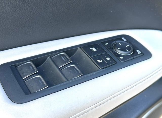 Used 2022 Lexus RX 350L Premium image 16