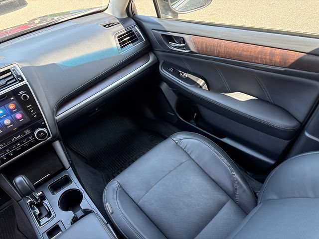 Used 2019 Subaru Outback 2.5i Limited AWD/4WD image 21