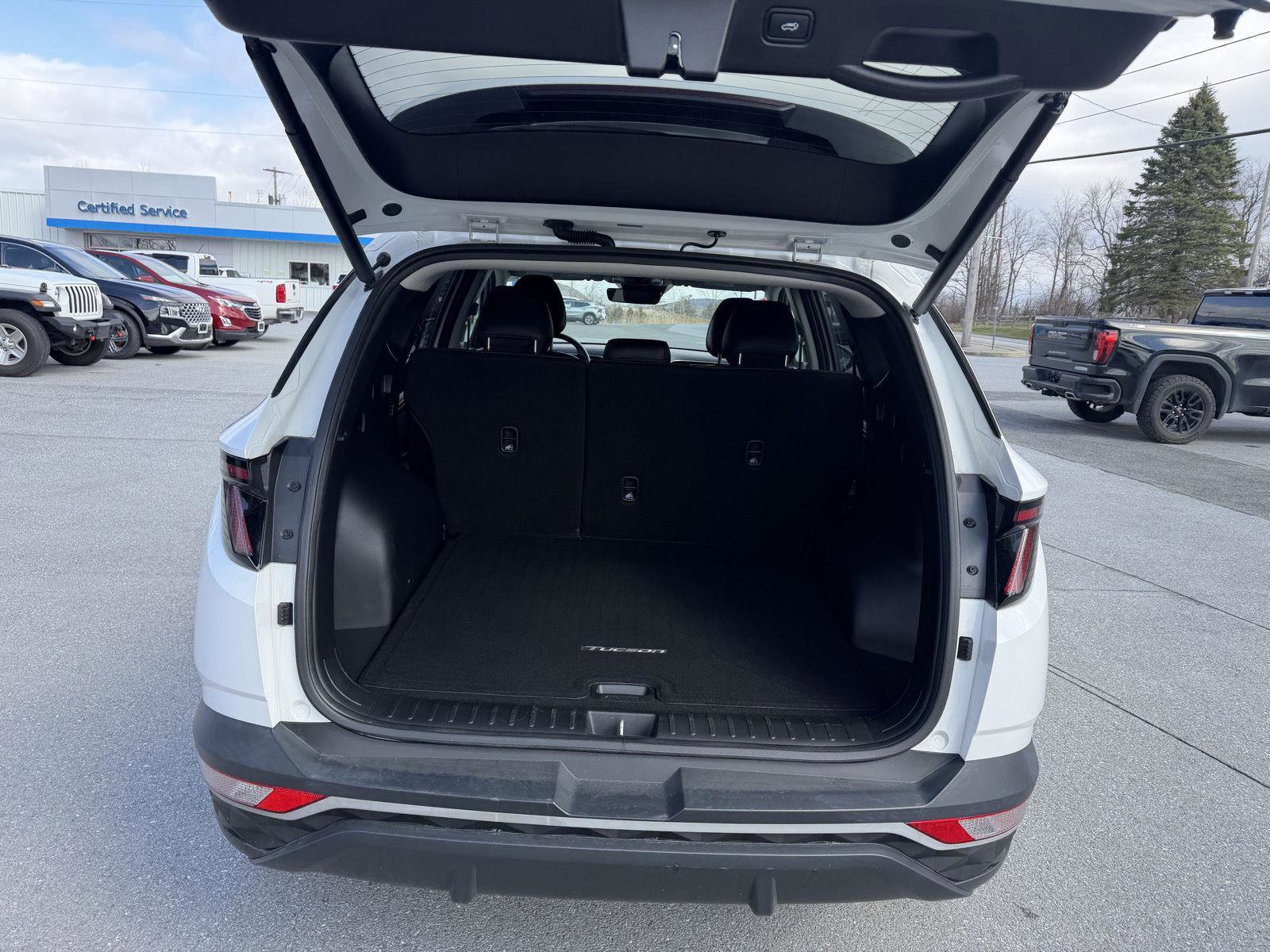 Used 2023 Hyundai Tucson SEL w/ Convenience Package image 18