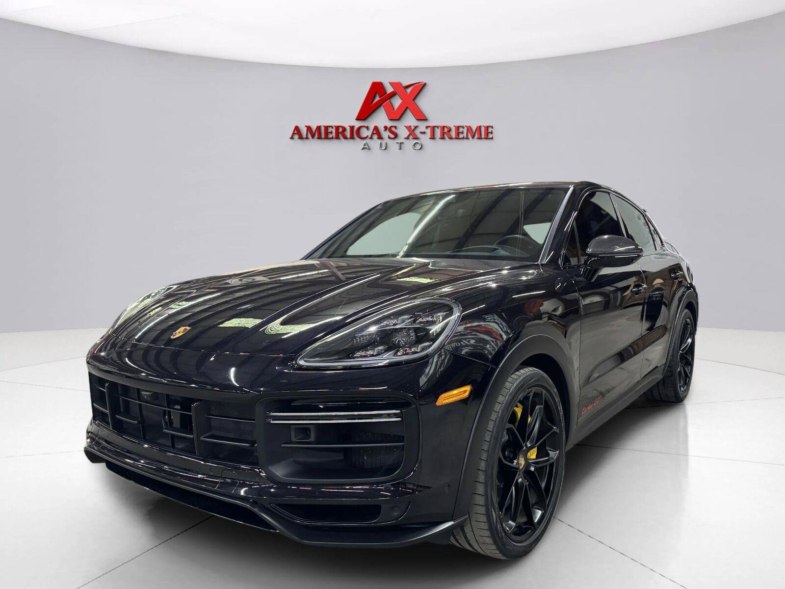 Used 2022 Porsche Cayenne Turbo GT AWD/4WD image 2