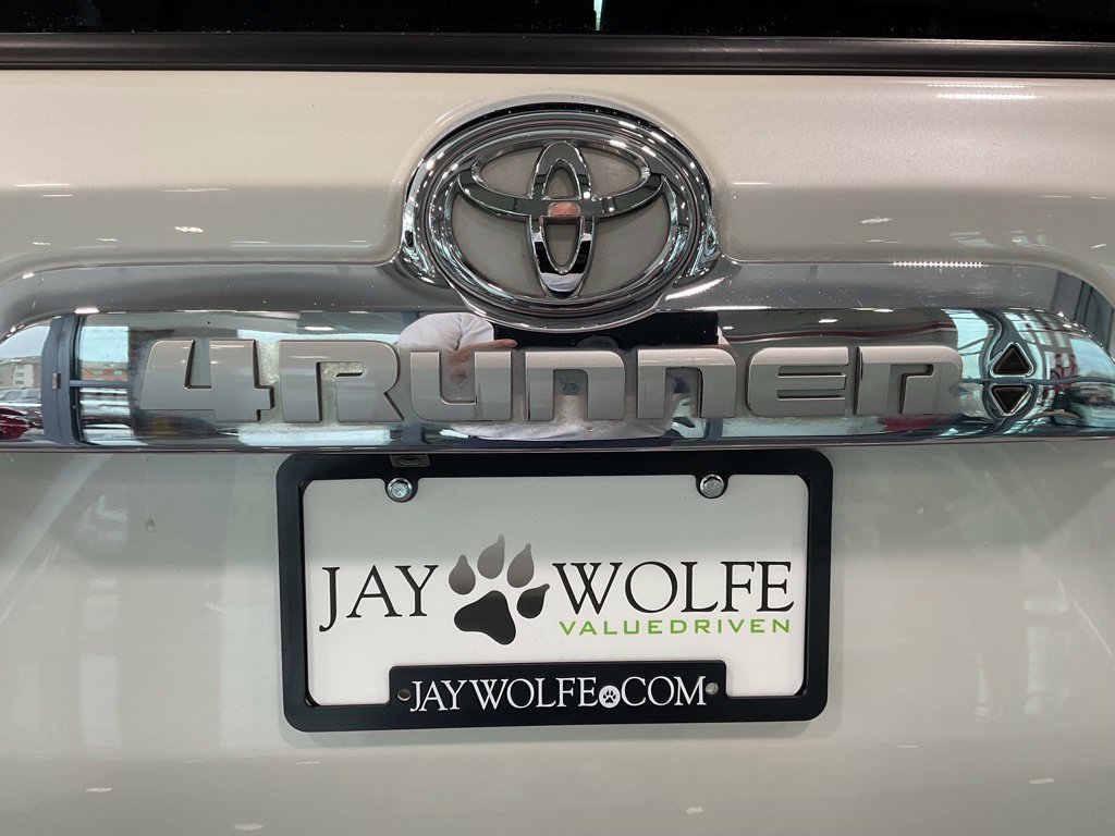 Used 2019 Toyota 4Runner Limited AWD/4WD image 24