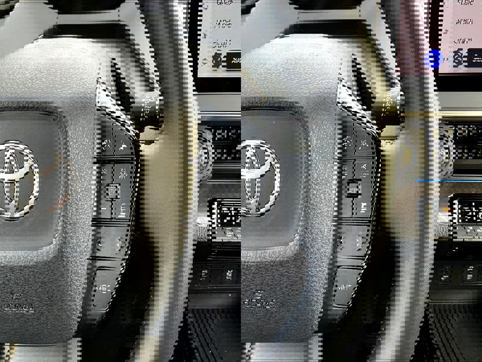 Used 2024 Toyota Prius Limited image 24