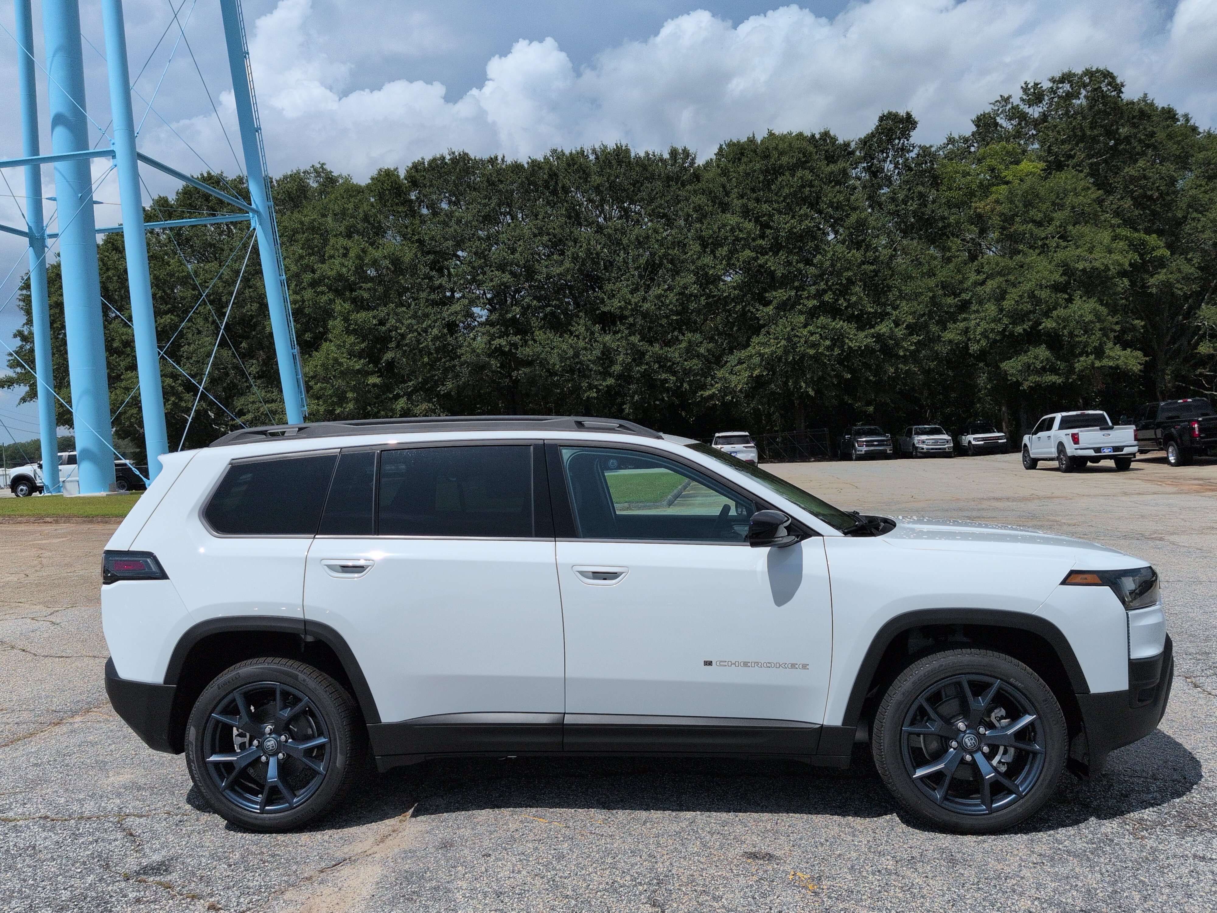 New 2026 Jeep Cherokee Overland AWD/4WD image 2