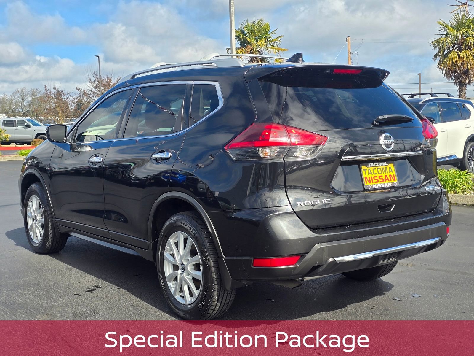 Used 2020 Nissan Rogue S w/ Special Edition Package video 3