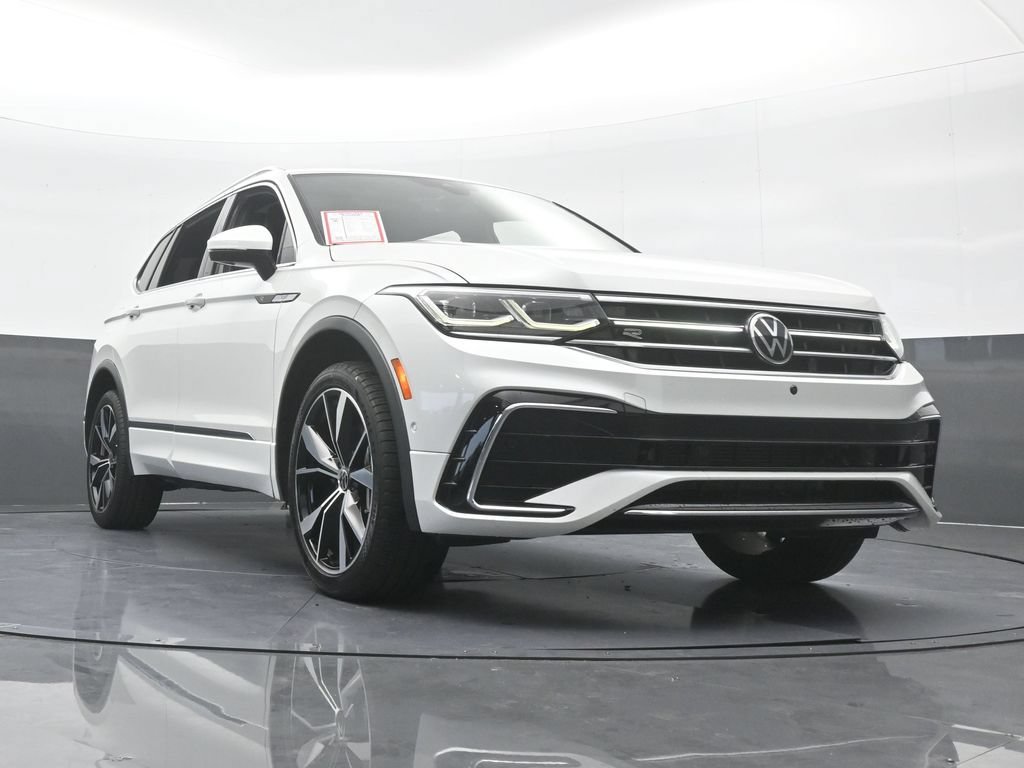 Used 2023 Volkswagen Tiguan SEL R-Line AWD/4WD image 72