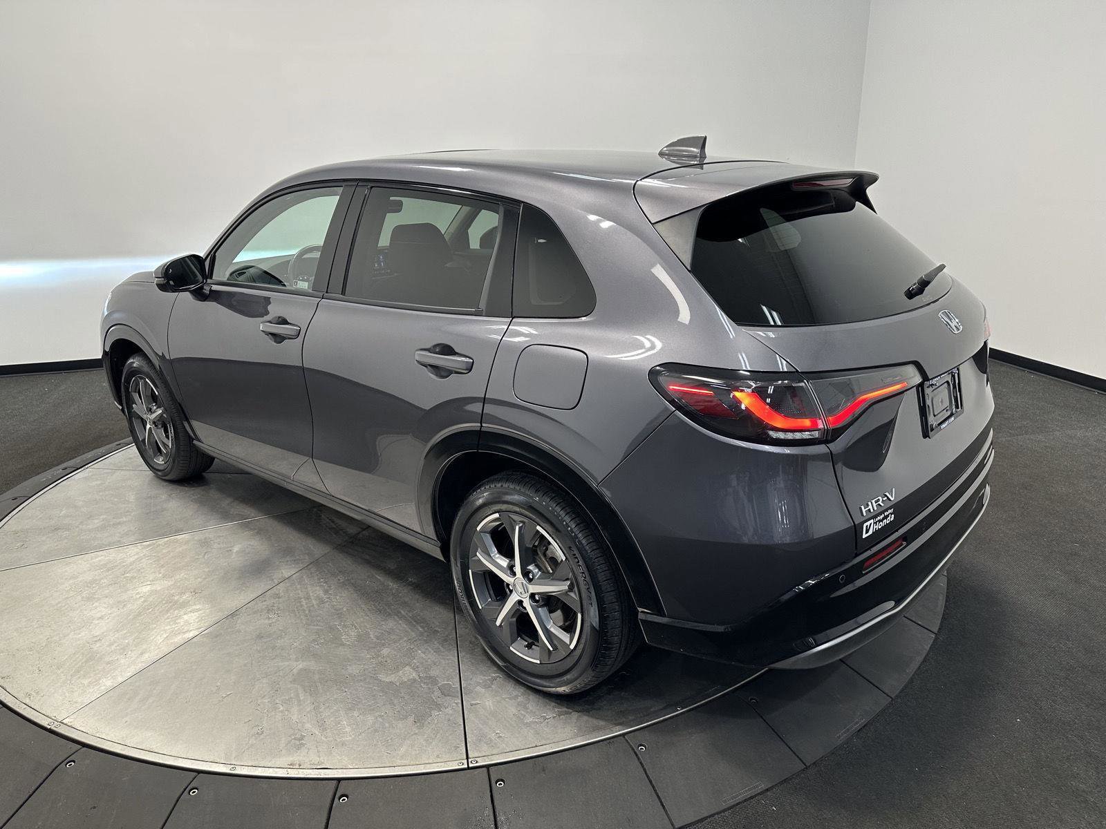 Certified 2023 Honda HR-V EX-L image 5