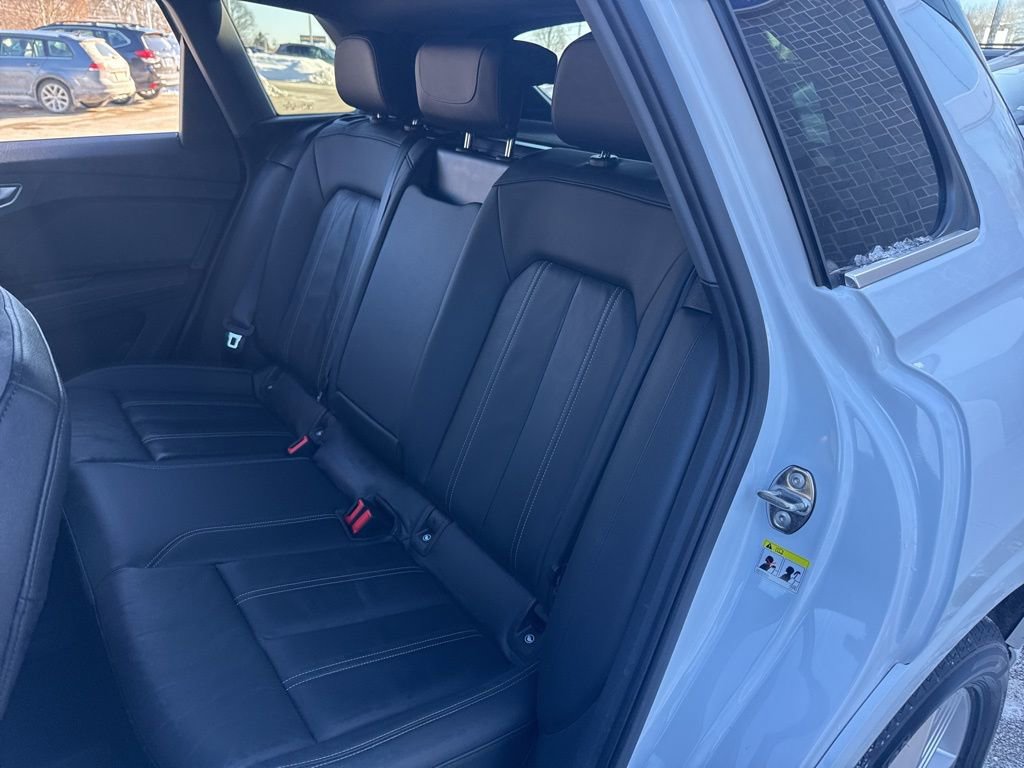 Used 2022 Audi Q4 e-tron Premium Plus image 22