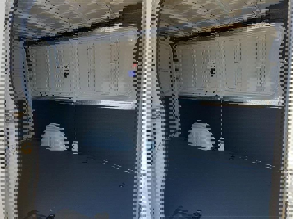 New 2025 Mercedes-Benz Sprinter 2500 image 13