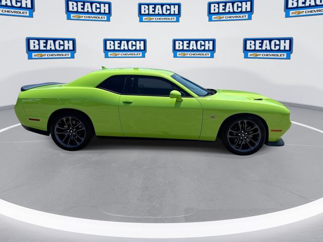 Used 2023 Dodge Challenger R/T Scat Pack RWD image 9
