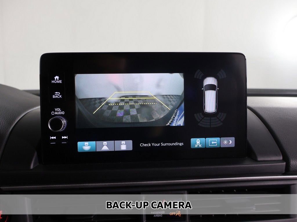 Used 2023 Honda Pilot Touring image 7