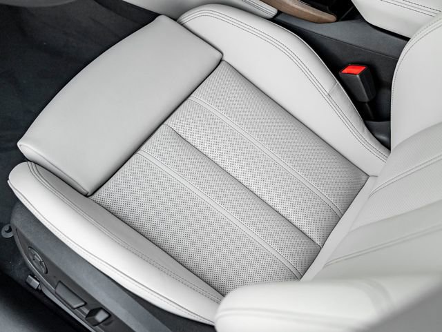 New 2026 Audi A6 Premium Plus AWD/4WD image 17