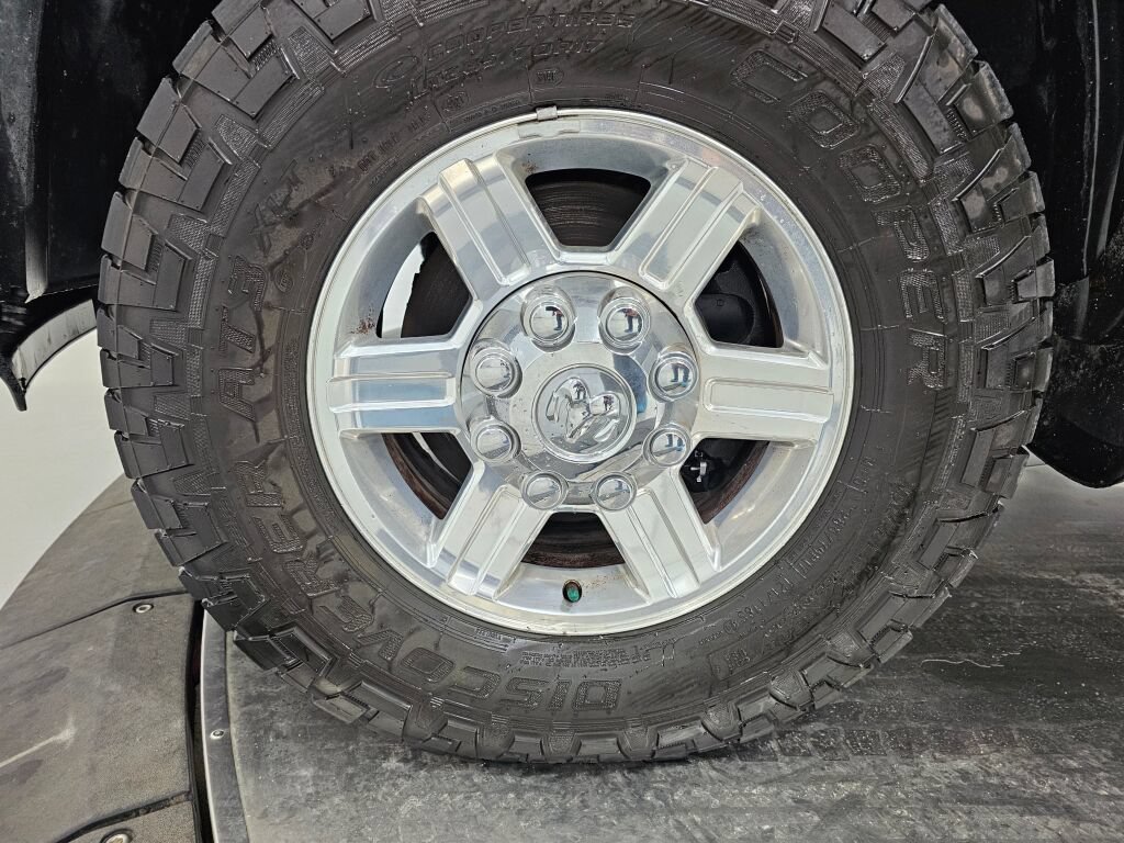 Used 2013 RAM 2500 Laramie w/ Cold Weather Group AWD/4WD image 9