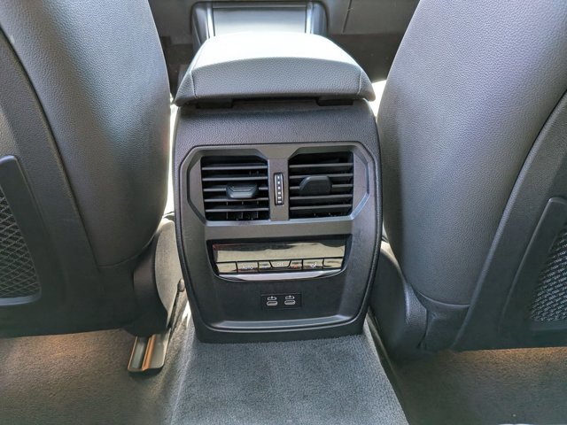 Used 2023 BMW i4 eDrive35 w/ Premium Package image 18