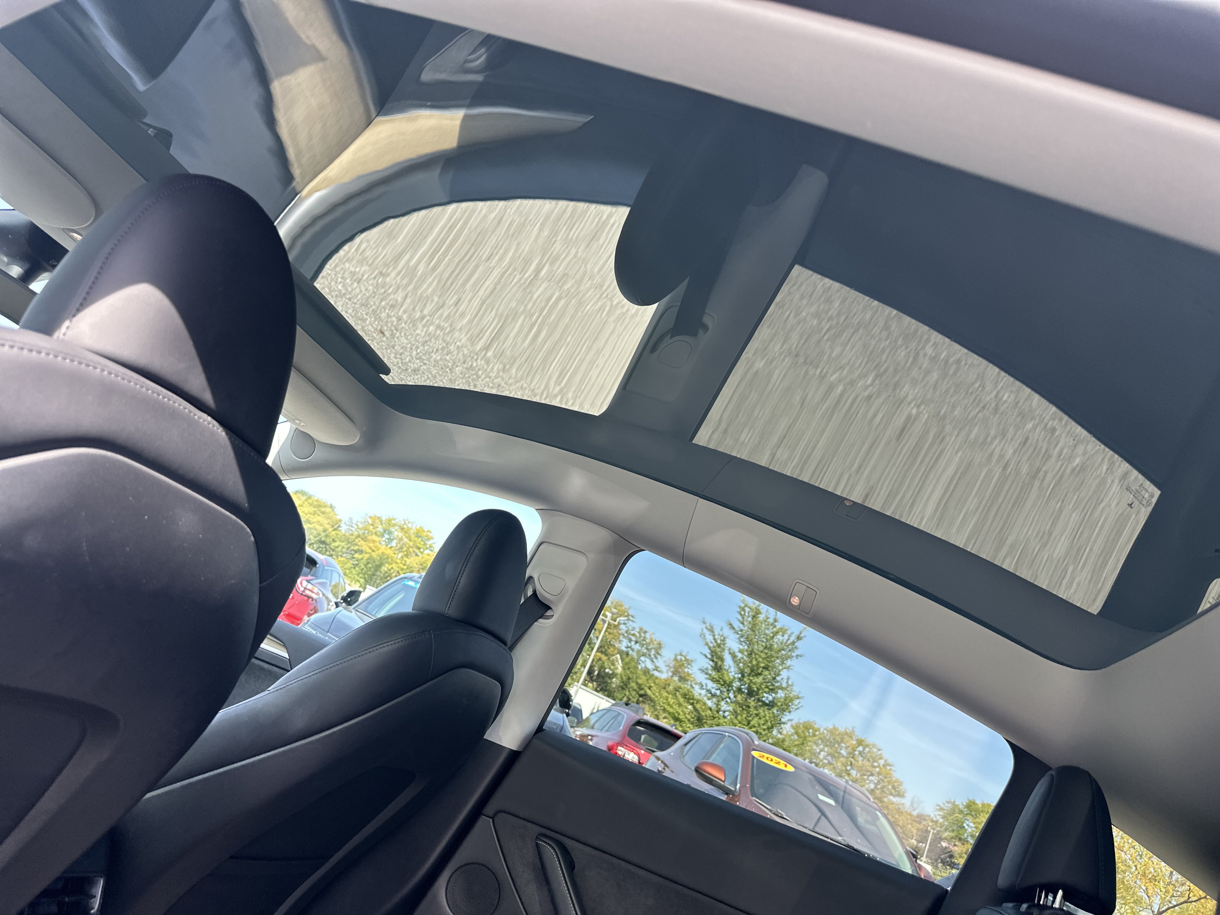 Used 2023 Tesla Model Y Long Range AWD/4WD image 20