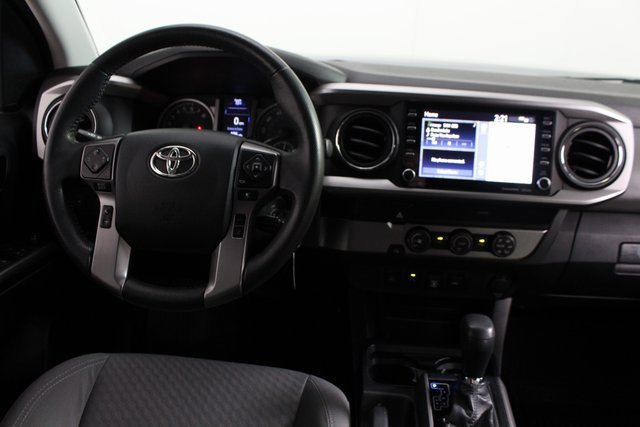 Used 2020 Toyota Tacoma SR5 image 11