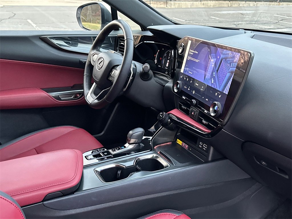 Used 2022 Lexus NX 350h AWD image 15