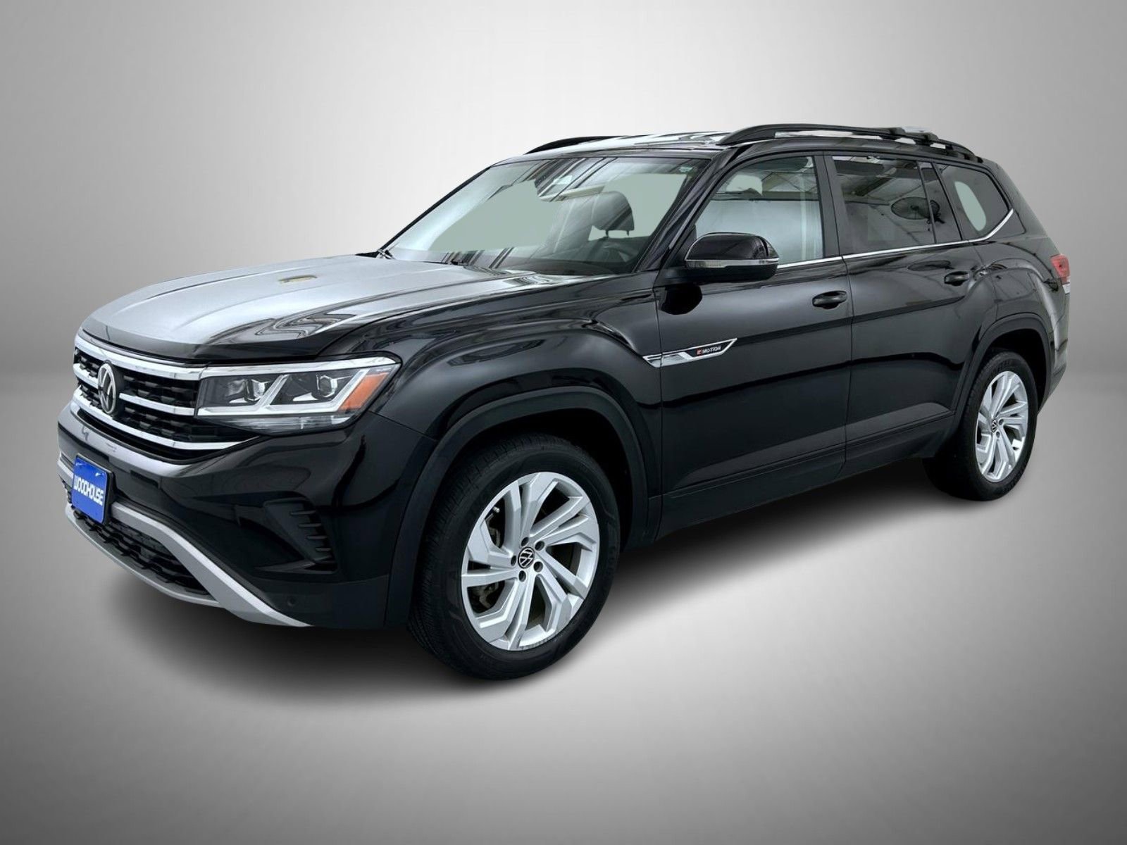 Used 2021 Volkswagen Atlas SE image 1