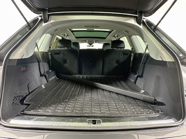 Used 2023 Audi Q7 3.0T Premium w/ Convenience Package AWD/4WD image 27