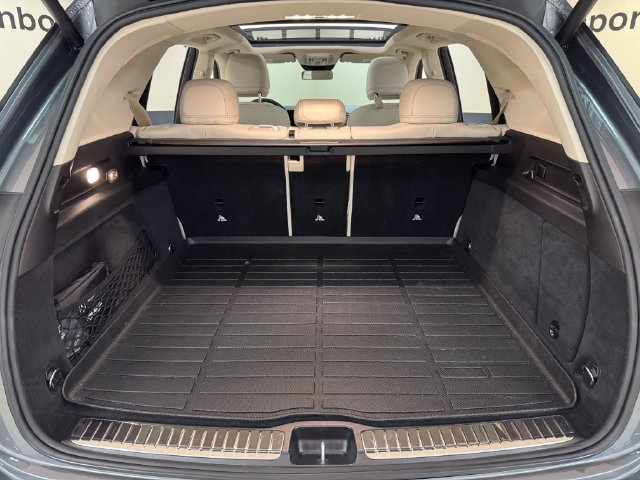 Used 2025 Mercedes-Benz GLE 350 4MATIC w/ AMG Line Exterior image 21