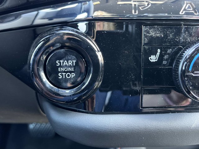 New 2026 Nissan Pathfinder Rock Creek AWD/4WD image 32