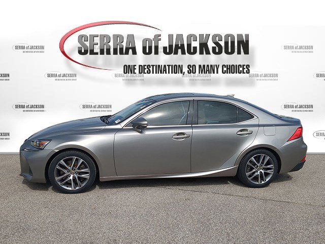 Used 2018 Lexus IS 300 w/ Accessory Package 2 RWD image 5