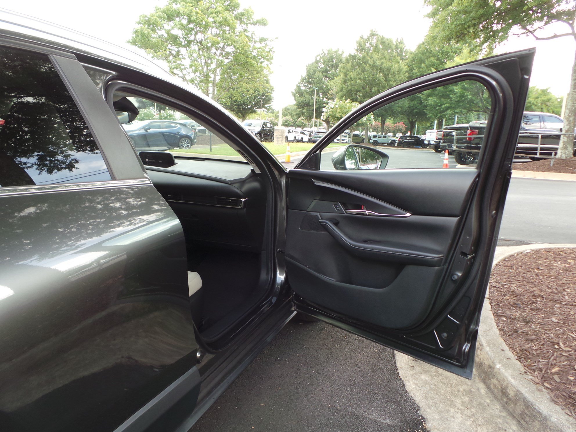 Certified 2022 MAZDA CX-30 AWD 2.5 S w/ Preferred Package image 35