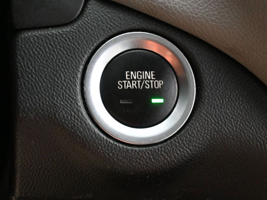 Used 2019 Chevrolet Equinox LS image 22