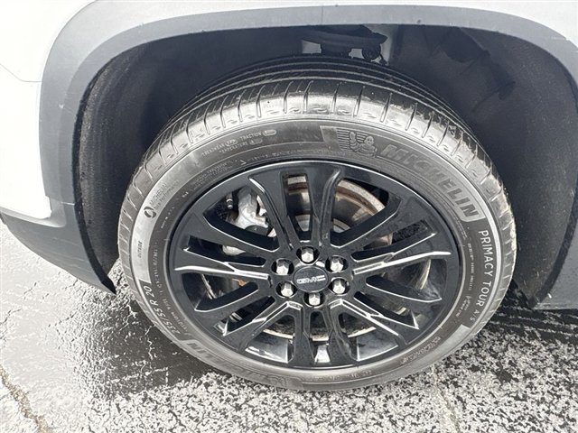 Certified 2023 GMC Acadia SLE w/ Driver Convenience Package image 33