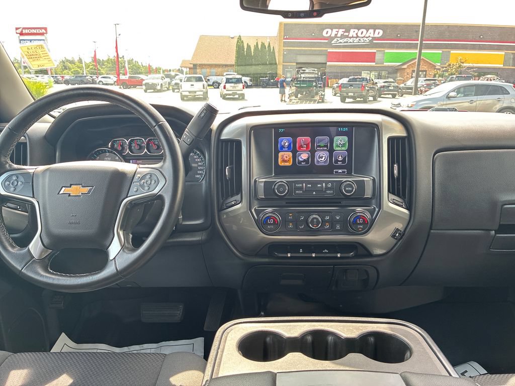 Used 2019 Chevrolet Silverado 1500 LT w/ All Star Edition AWD/4WD image 17