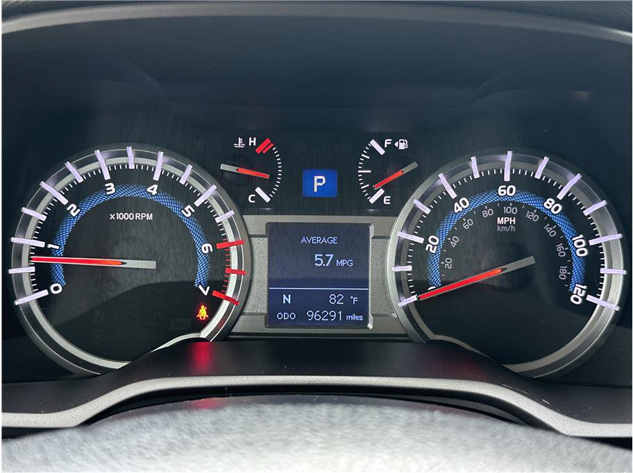 Used 2017 Toyota 4Runner TRD Off-Road Premium AWD/4WD image 19