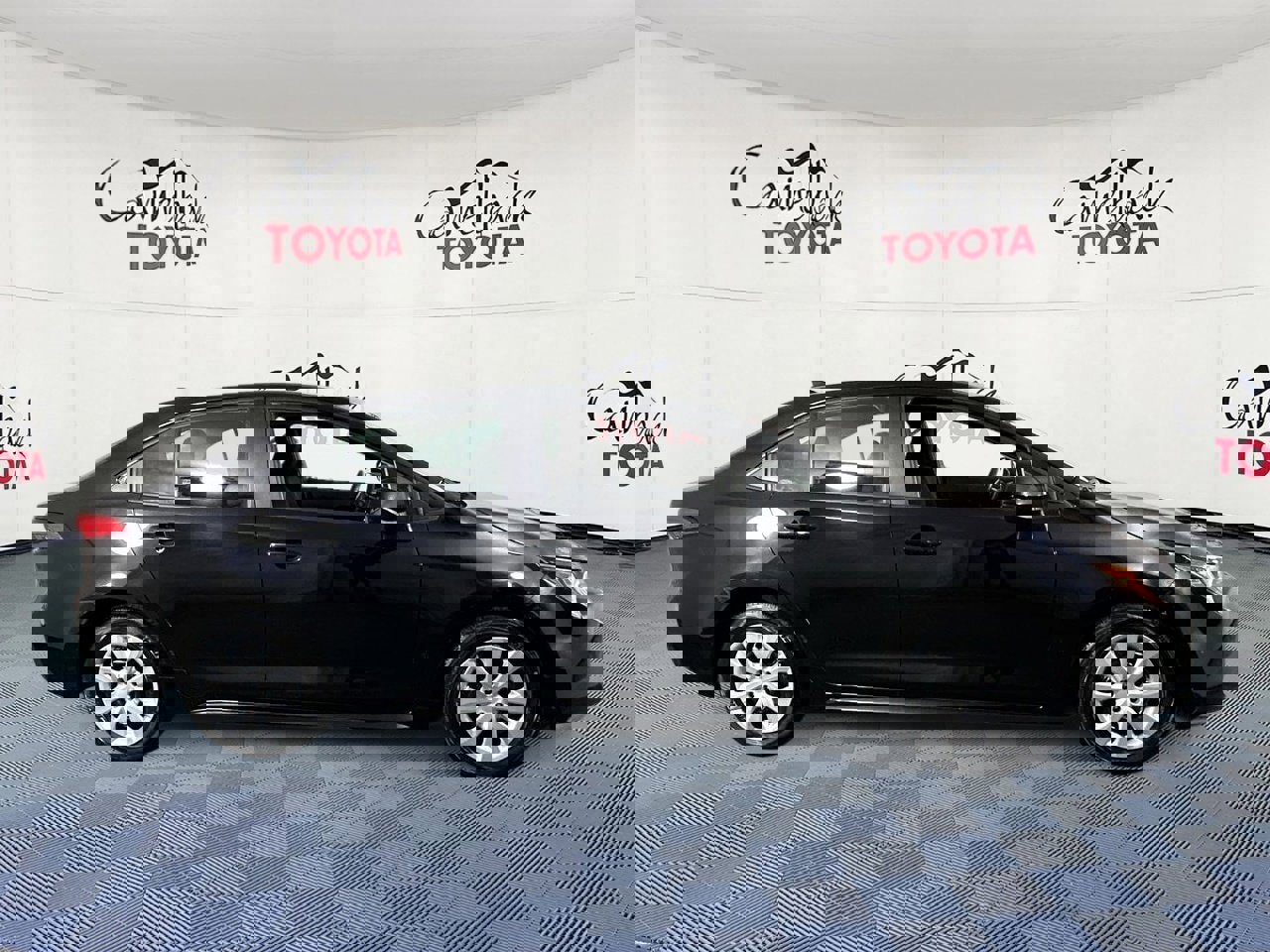 Used 2024 Toyota Corolla LE image 8