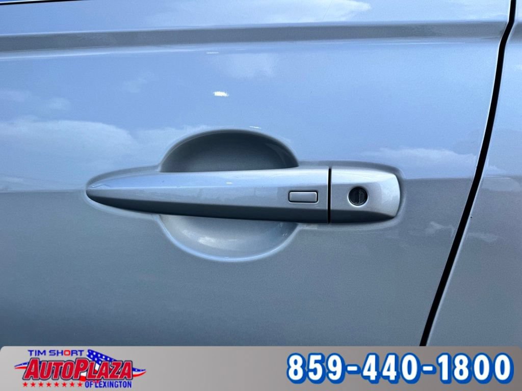 Used 2023 Nissan Altima 2.5 SR FWD image 21