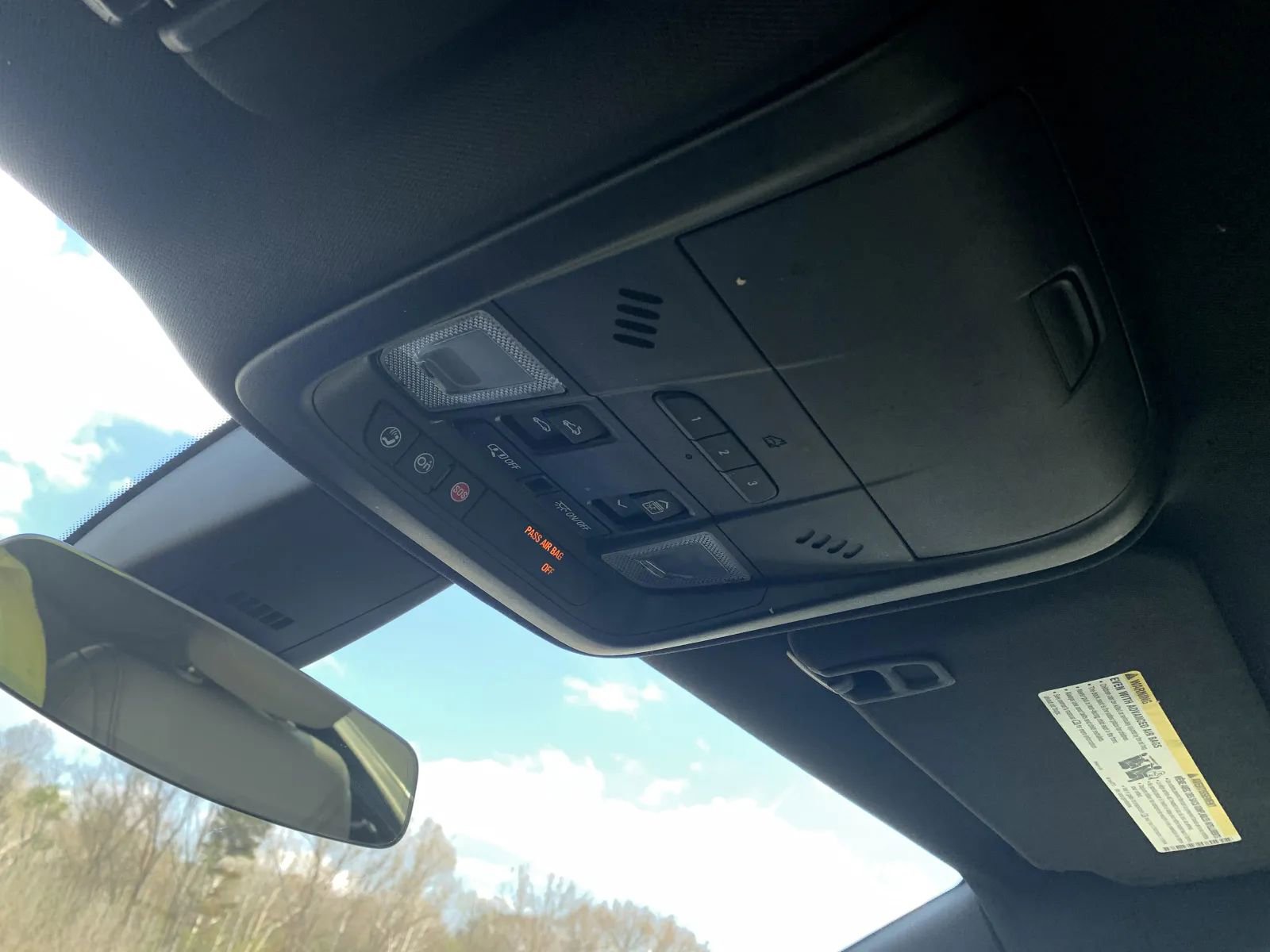 Used 2017 Cadillac XT5 Premium Luxury image 37