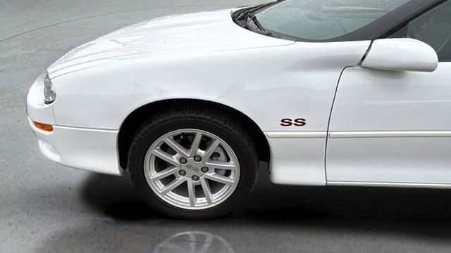 Used 2002 Chevrolet Camaro Z28 w/ SS Performance/Appearance Pkg image 31