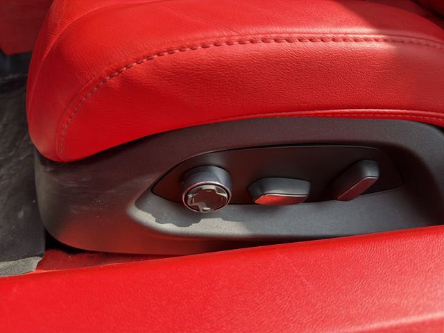 Used 2025 Chevrolet Corvette E-Ray w/ Stealth Interior Trim Package image 21