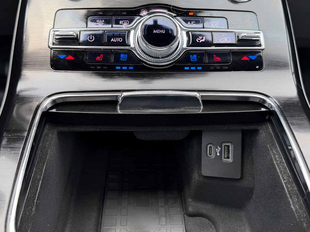 Used 2021 Lincoln Nautilus Reserve FWD image 51