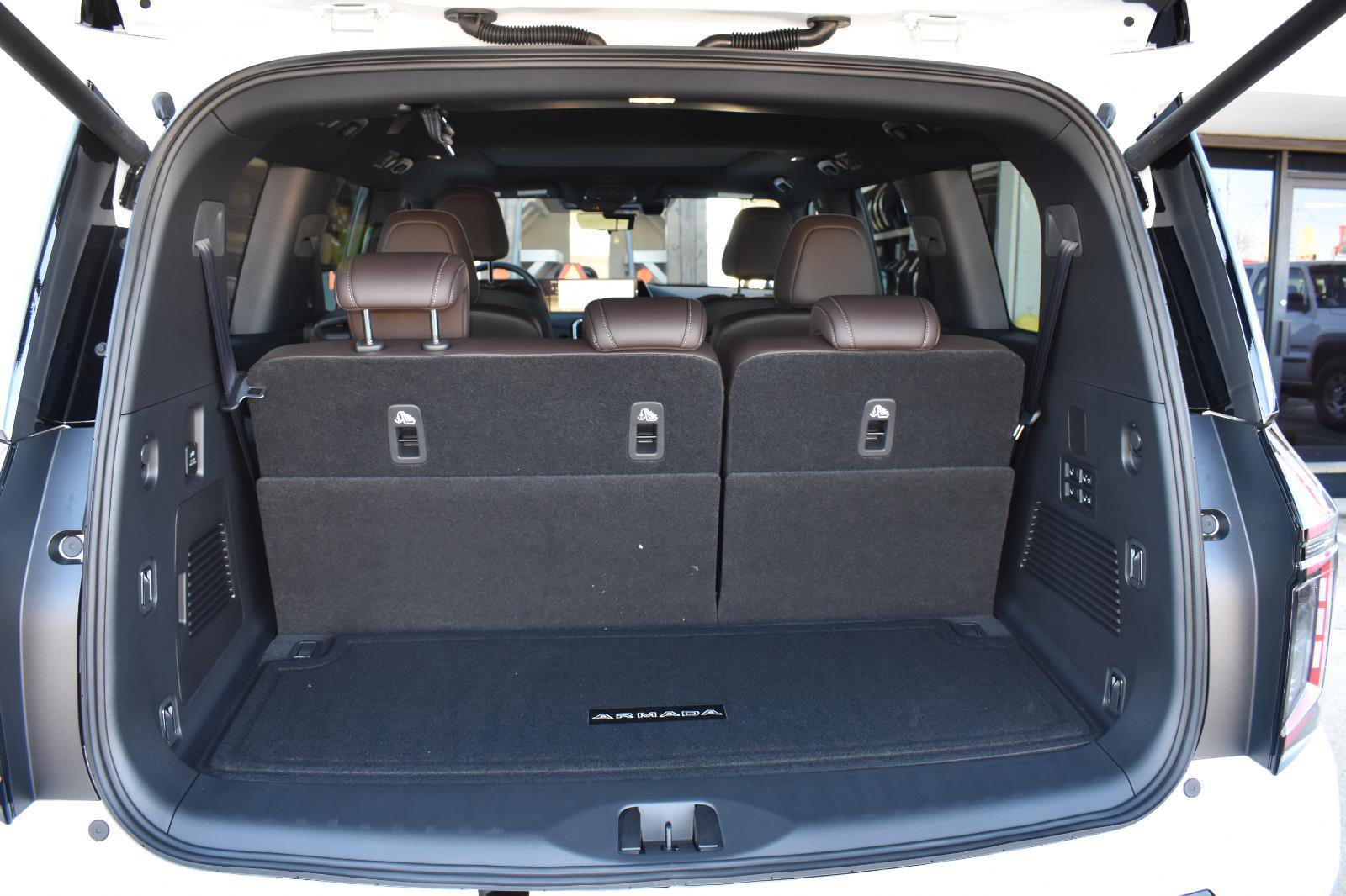 New 2026 Nissan Armada Platinum image 44