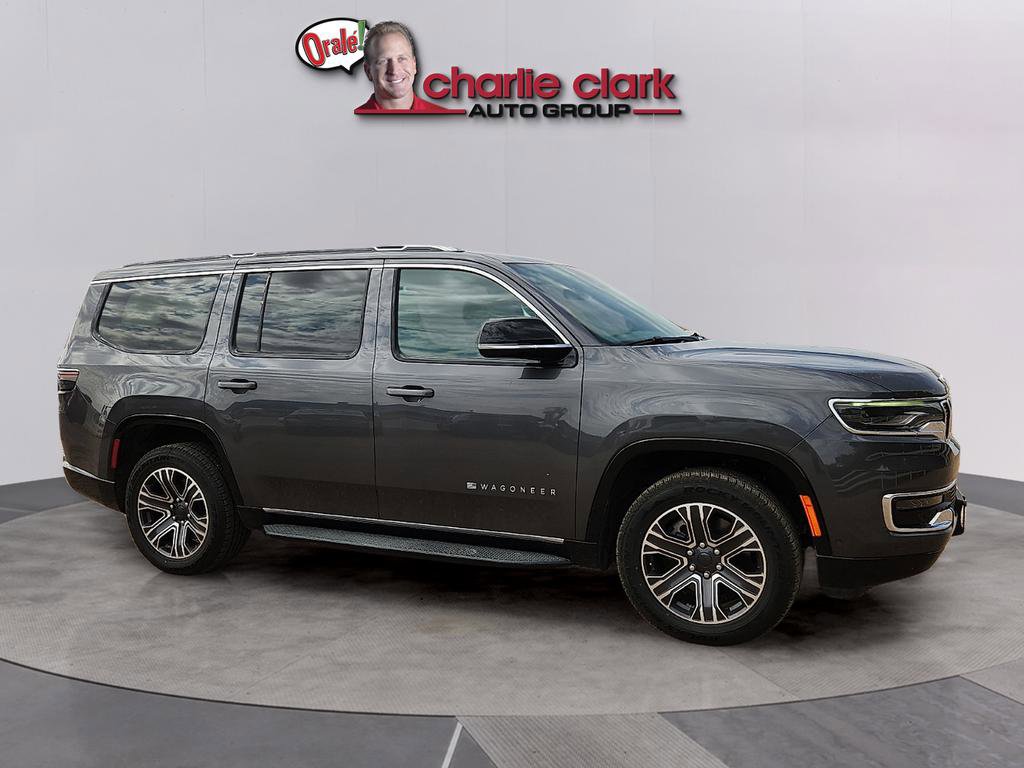 Used 2024 Jeep Wagoneer Series II w/ Flexible Seating Group image 6