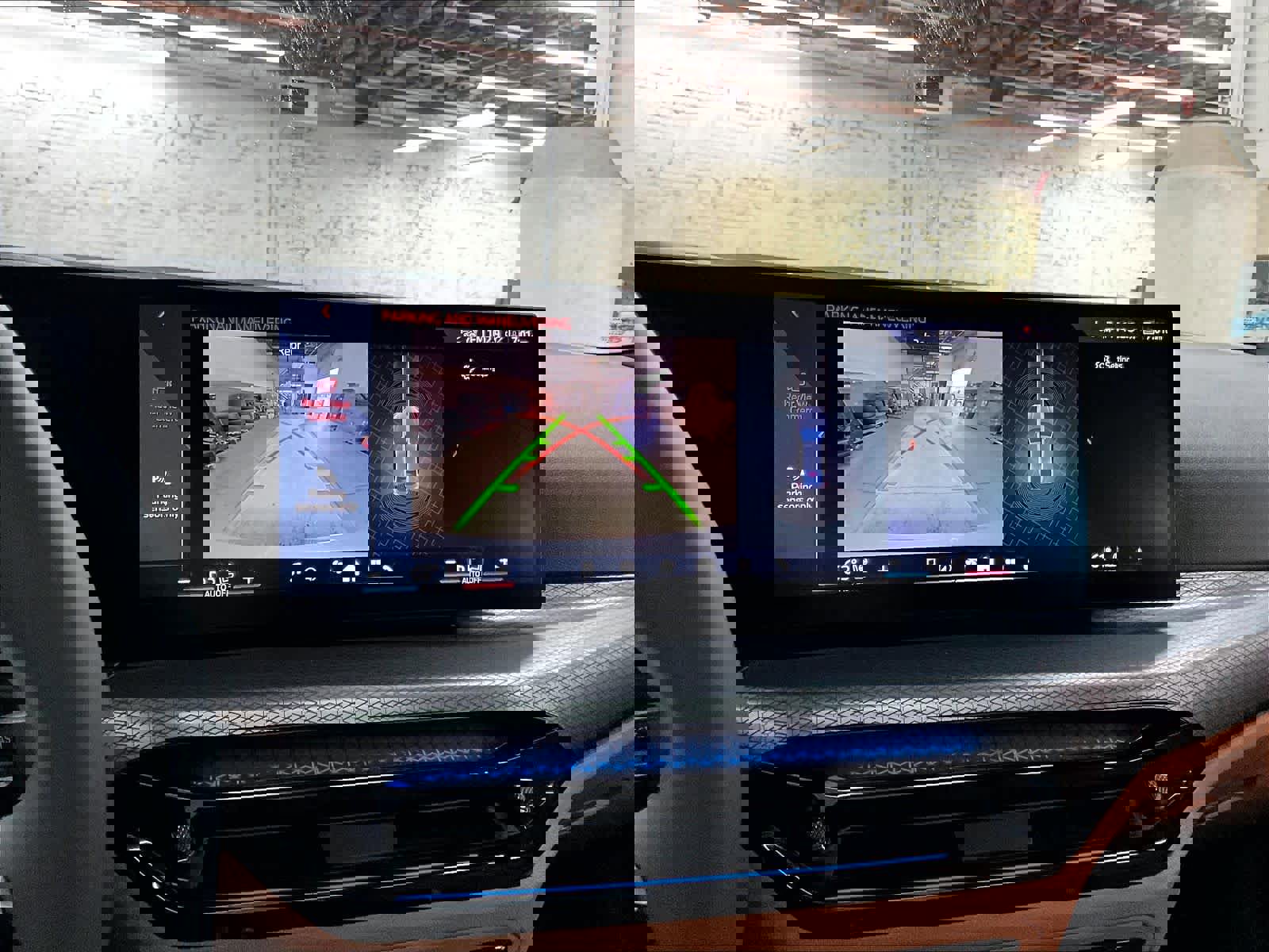 Used 2025 BMW i4 eDrive40 w/ Premium Package image 23