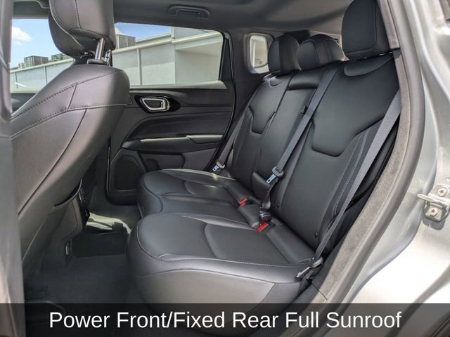 Used 2025 Jeep Compass Limited w/ Driver Assist Group I AWD/4WD image 17